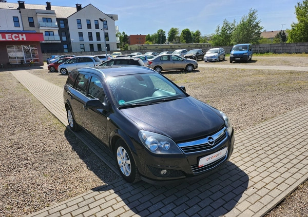 Opel Astra cena 18900 przebieg: 222929, rok produkcji 2010 z Piła małe 466